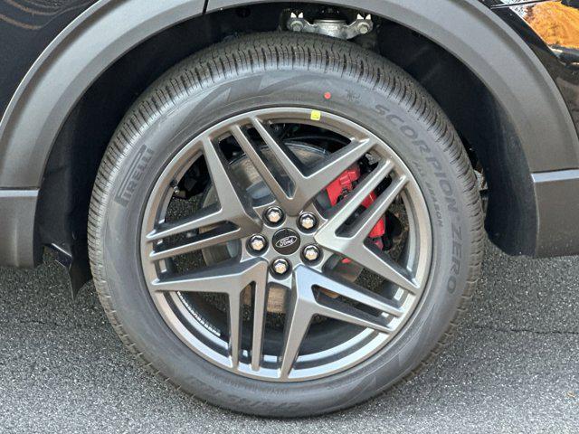 new 2025 Ford Explorer car, priced at $54,315