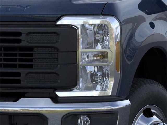 new 2024 Ford F-350 car, priced at $61,615