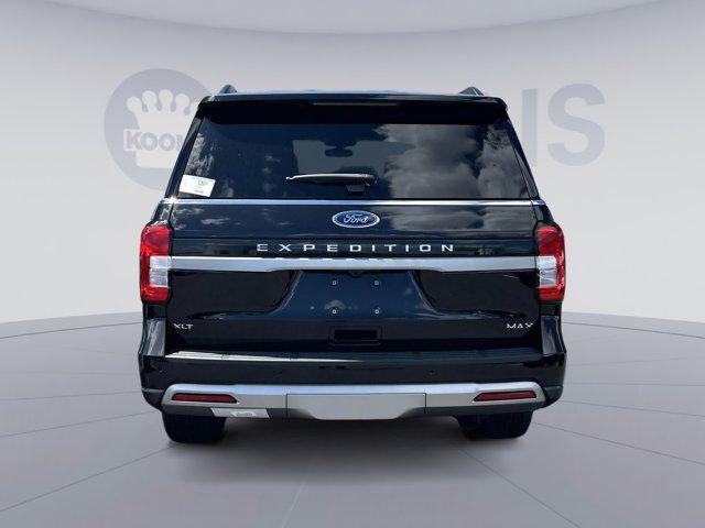 new 2024 Ford Expedition car, priced at $61,700