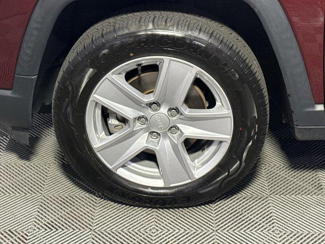 used 2022 Jeep Compass car, priced at $18,000