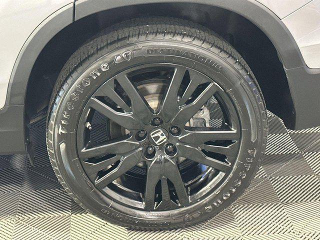 used 2022 Honda Pilot car, priced at $29,995