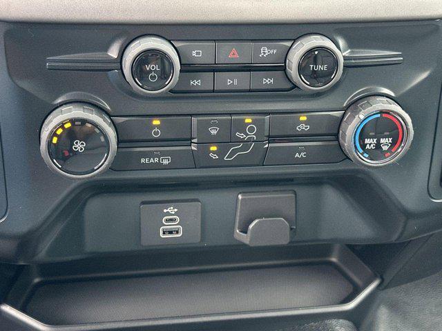 new 2025 Ford F-150 car, priced at $36,612