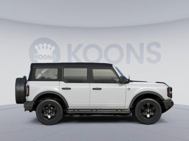 new 2025 Ford Bronco car, priced at $51,960