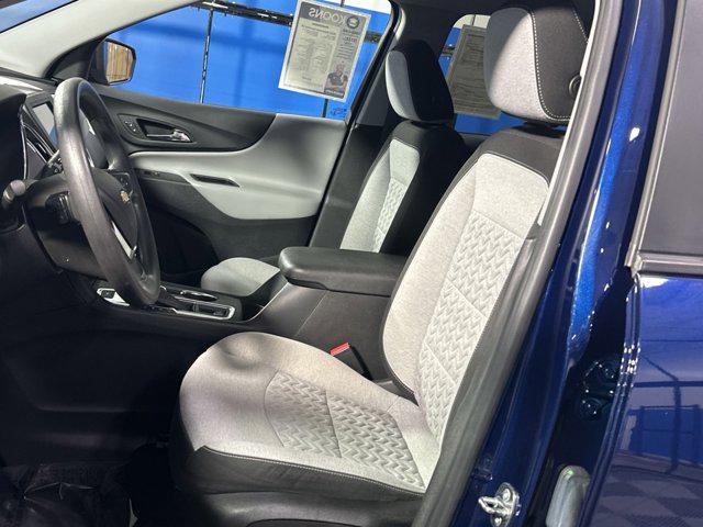 used 2022 Chevrolet Equinox car, priced at $18,999