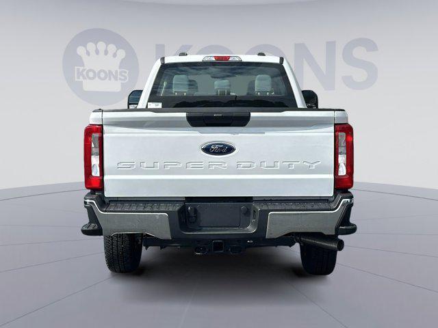 new 2024 Ford F-250 car, priced at $45,195