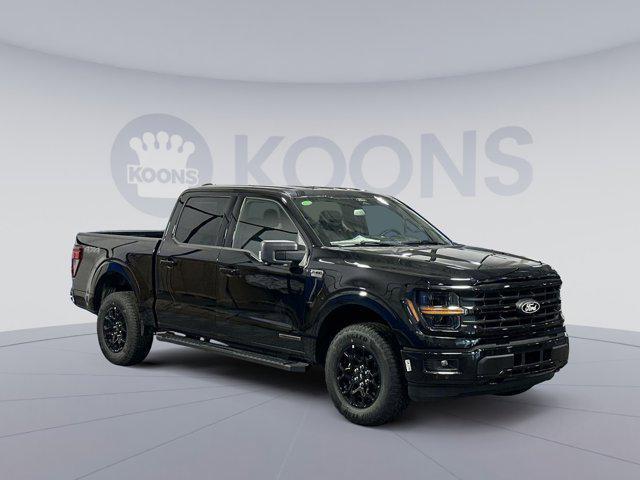 new 2025 Ford F-150 car, priced at $53,806
