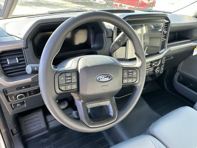 new 2025 Ford F-150 car, priced at $33,295