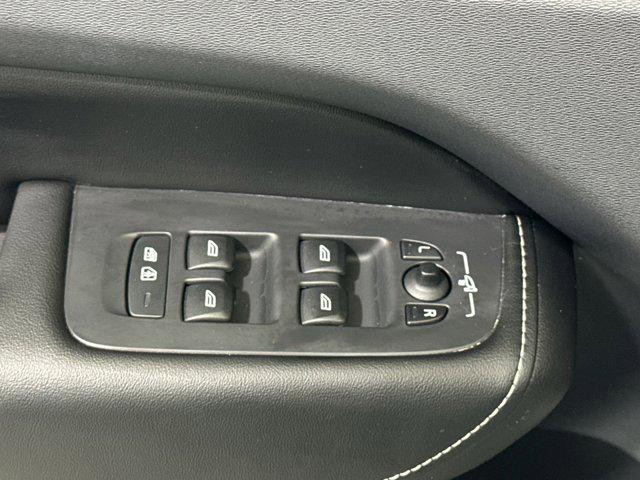 used 2019 Volvo XC60 Recharge Plug-In Hybrid car, priced at $21,250