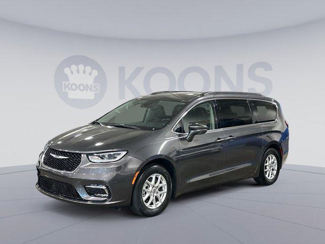 used 2022 Chrysler Pacifica car, priced at $21,600