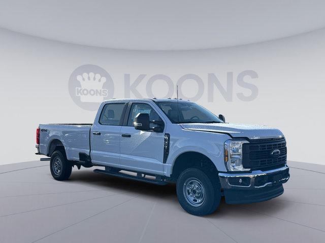 new 2024 Ford F-250 car, priced at $45,030