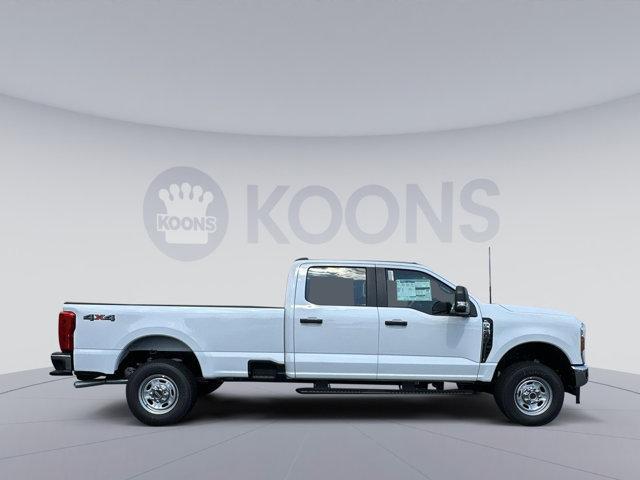 new 2024 Ford F-250 car, priced at $45,195