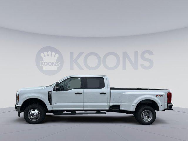 new 2024 Ford F-350 car, priced at $57,230