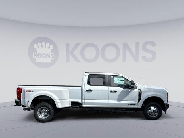 new 2024 Ford F-350 car, priced at $60,155