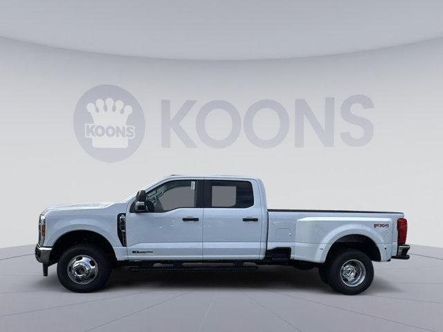 new 2024 Ford F-350 car, priced at $60,155