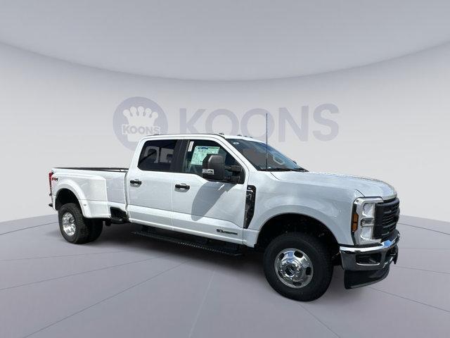 new 2024 Ford F-350 car, priced at $60,155