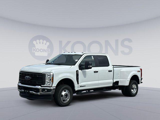 new 2025 Ford F-350 car, priced at $64,325