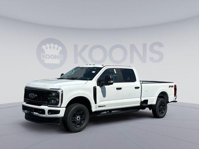 new 2025 Ford F-350 car, priced at $65,270