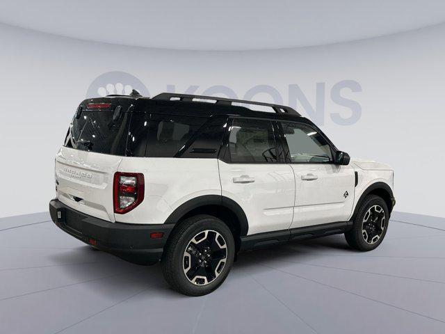 new 2024 Ford Bronco Sport car, priced at $28,530