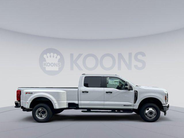 new 2024 Ford F-350 car, priced at $61,615