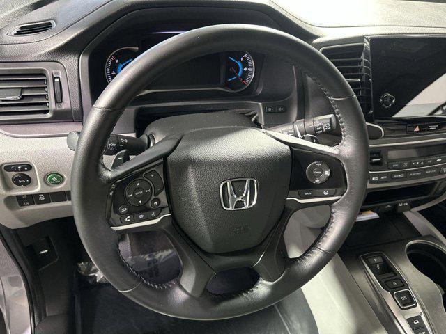 used 2022 Honda Pilot car, priced at $32,100