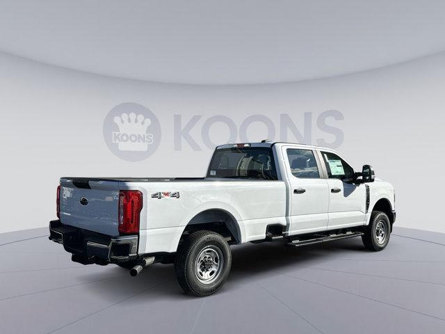 new 2024 Ford F-350 car, priced at $47,740