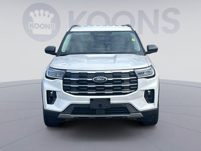 new 2025 Ford Explorer car, priced at $42,750