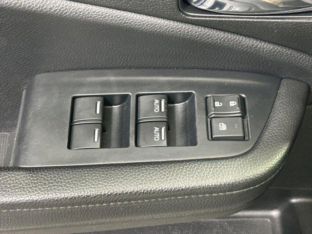 used 2022 Honda Pilot car, priced at $30,850