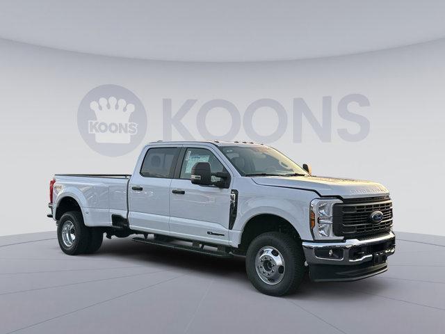 new 2024 Ford F-350 car, priced at $61,270