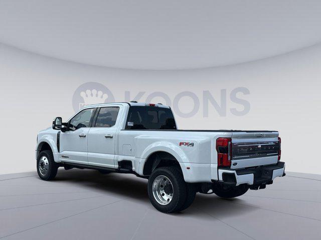 new 2025 Ford F-450 car, priced at $109,095