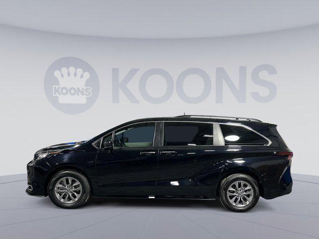 used 2023 Toyota Sienna car, priced at $39,200