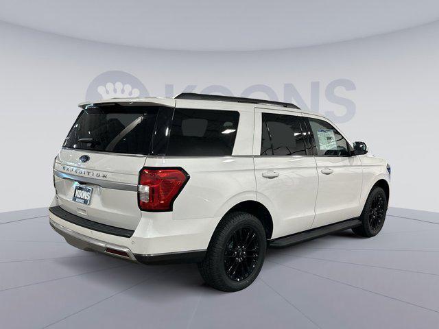 new 2024 Ford Expedition car, priced at $60,445