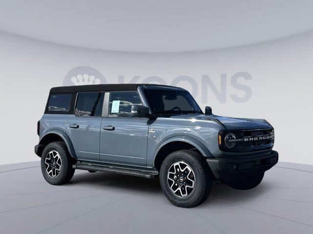 new 2024 Ford Bronco car, priced at $46,260