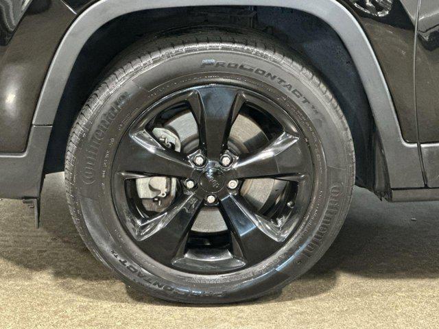 used 2019 Jeep Cherokee car, priced at $16,250