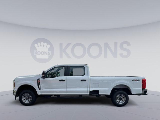 new 2024 Ford F-250 car, priced at $45,195