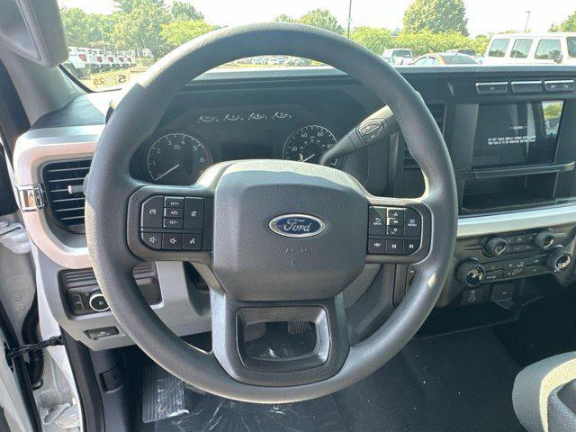 new 2024 Ford F-250 car, priced at $51,455