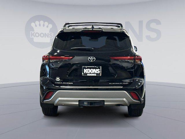 used 2022 Toyota Highlander car, priced at $34,000