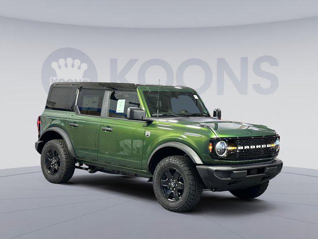 new 2025 Ford Bronco car, priced at $45,940