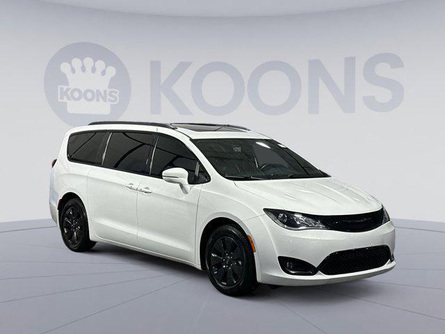 used 2020 Chrysler Pacifica Hybrid car, priced at $25,000