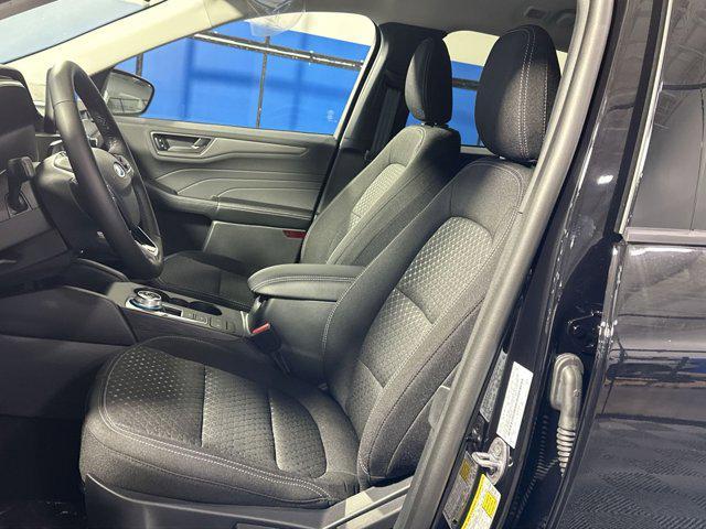 new 2025 Ford Escape car, priced at $24,900