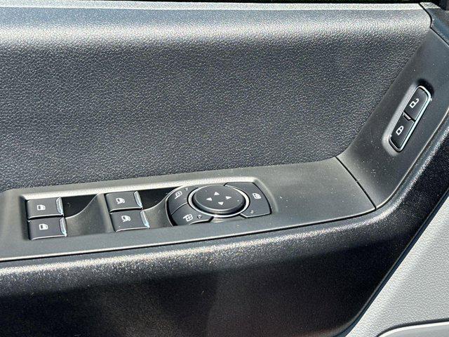 new 2025 Ford F-250 car, priced at $48,540
