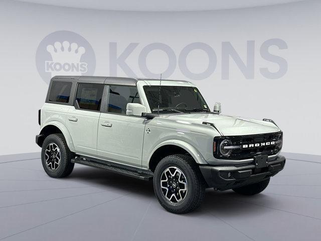 new 2024 Ford Bronco car, priced at $47,255