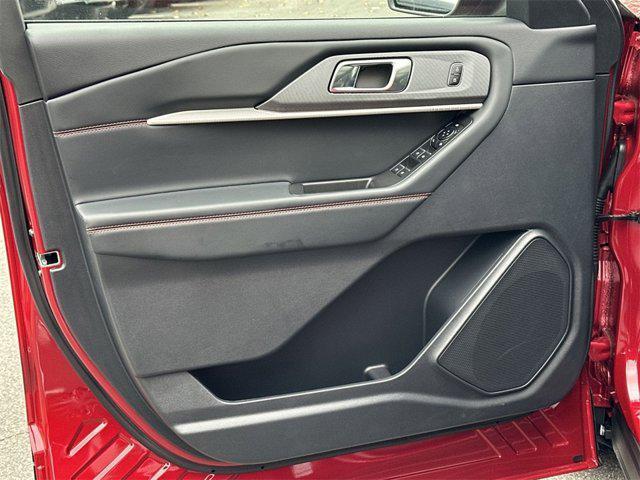 new 2025 Ford Explorer car, priced at $44,355