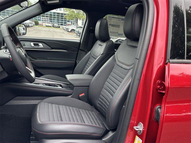 new 2025 Ford Explorer car, priced at $44,355