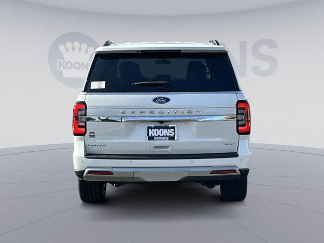 new 2024 Ford Expedition car, priced at $68,395