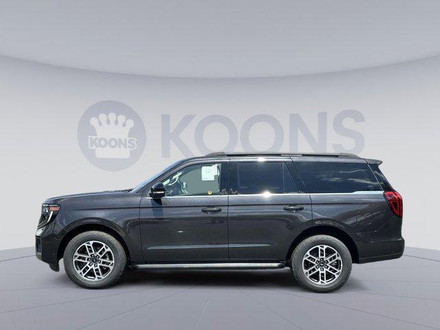 new 2025 Ford Expedition car, priced at $71,405