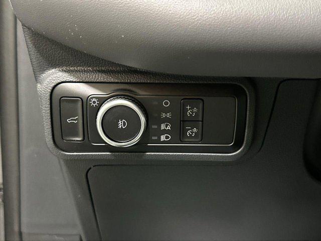 new 2025 Ford Explorer car, priced at $40,955