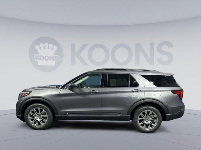 new 2025 Ford Explorer car, priced at $40,955