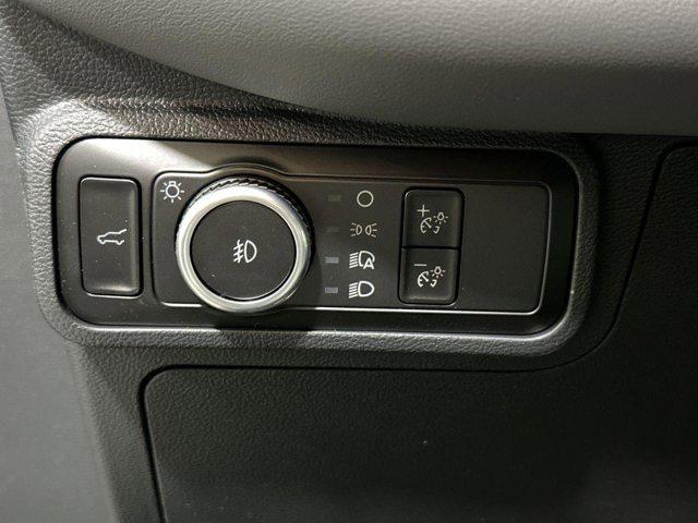 new 2025 Ford Explorer car, priced at $41,450