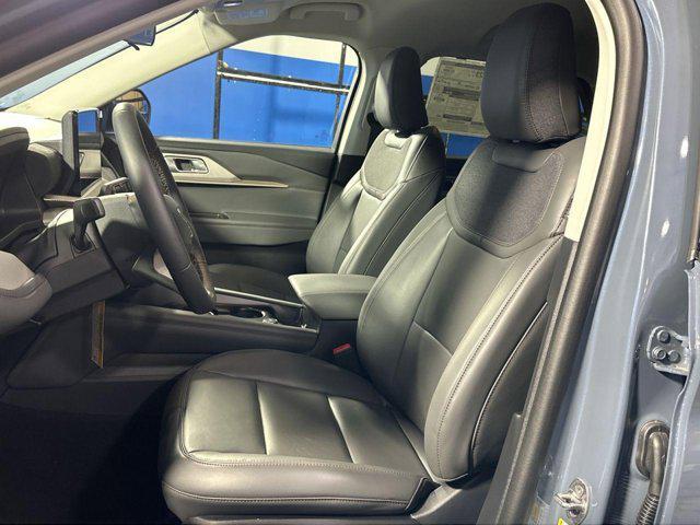 new 2025 Ford Explorer car, priced at $41,450