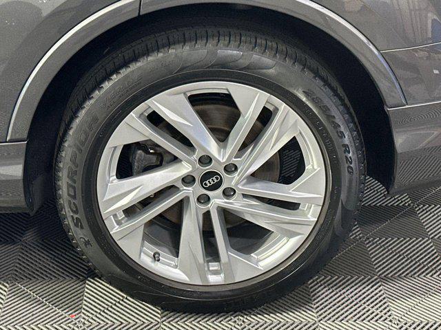 used 2021 Audi Q7 car, priced at $30,395